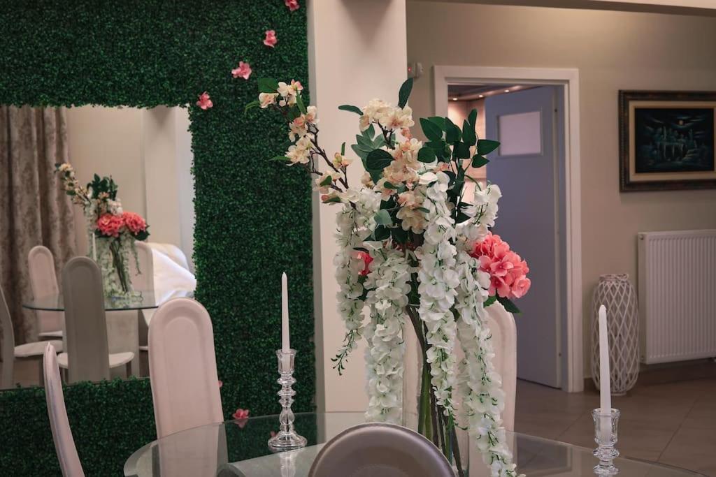 Λabirinthia Apartment Athens Luaran gambar