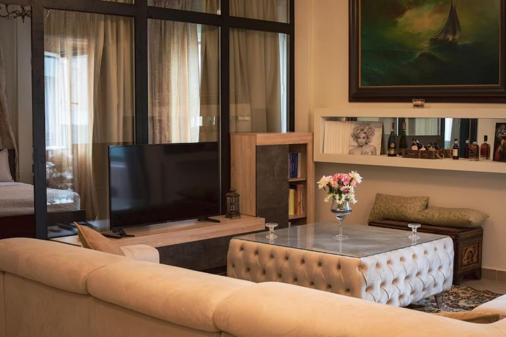 Λabirinthia Apartment Athens Luaran gambar